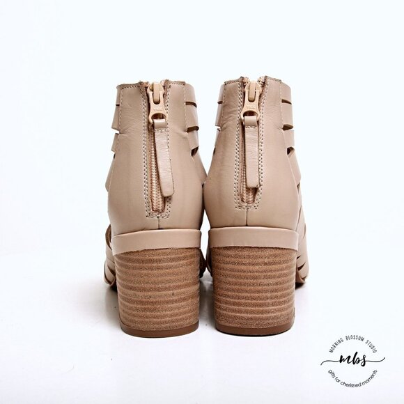 Vintage Foundry Co. Eleanor Leather Sandals Cream Women Size 8.5 - Picture 6 of 12